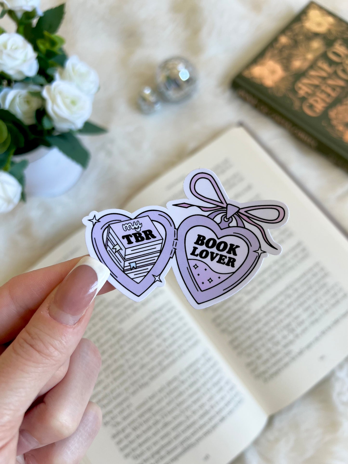 Book Lover TBR Heart Locket Sticker